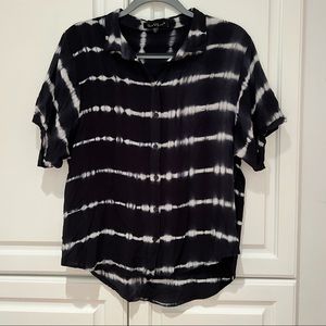 Velvet Heart Button Top Size XL Rayon Navy White dye Stripe